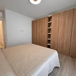 East Side Apartment *